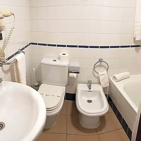 Insular Hotel
